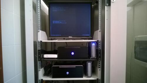 Cluster MiniVM-Box Plus Business - 1